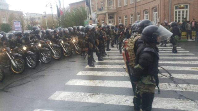В Тегеране прошли массовые акции протеста